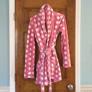 Aerie Robe